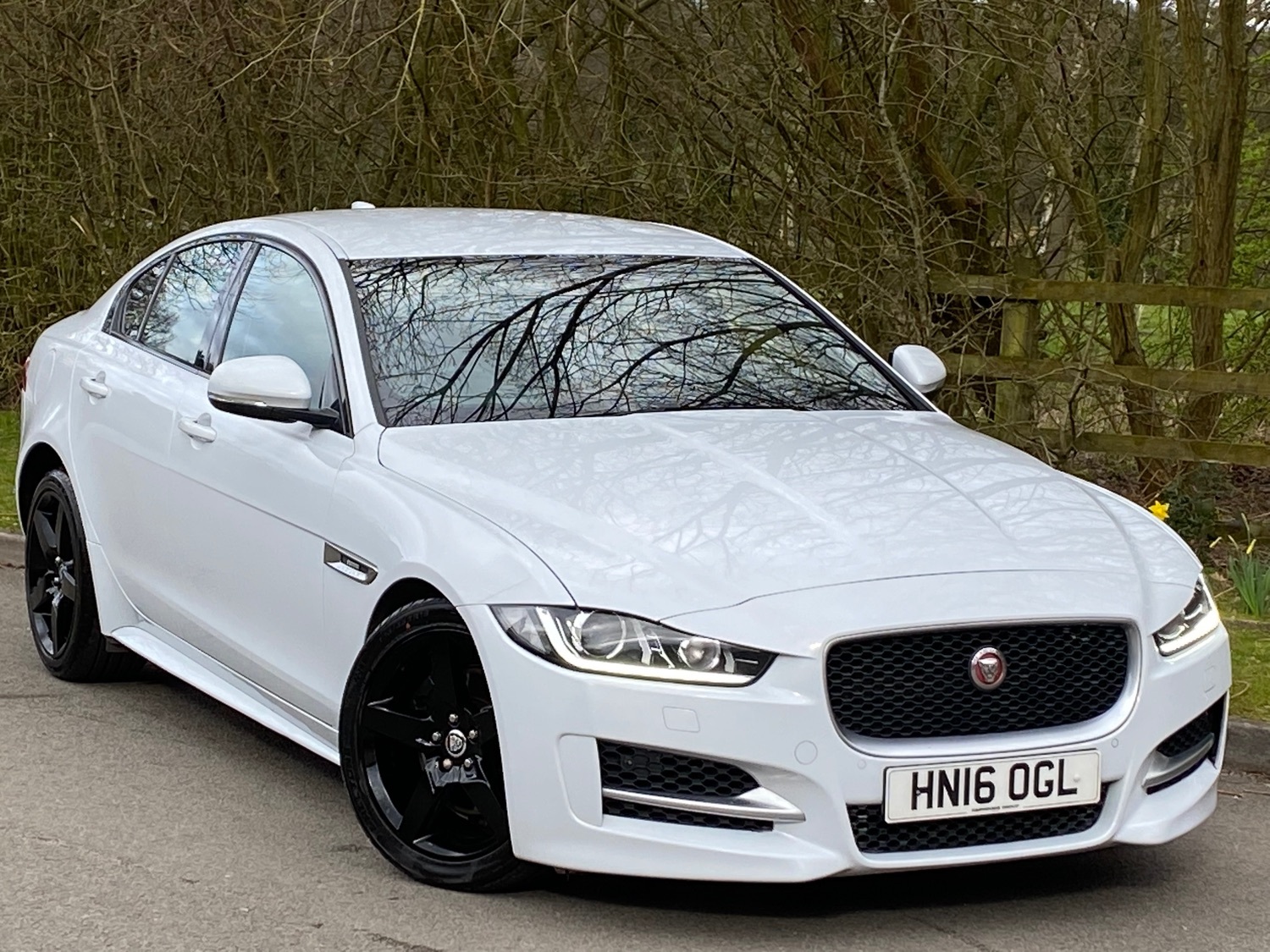 Jaguar XE