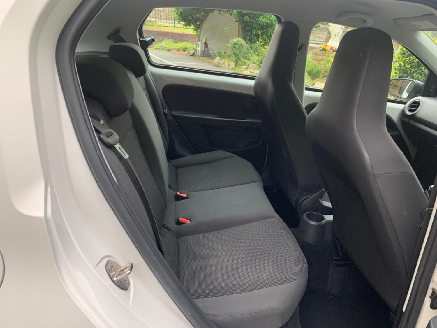 Volkswagen UP