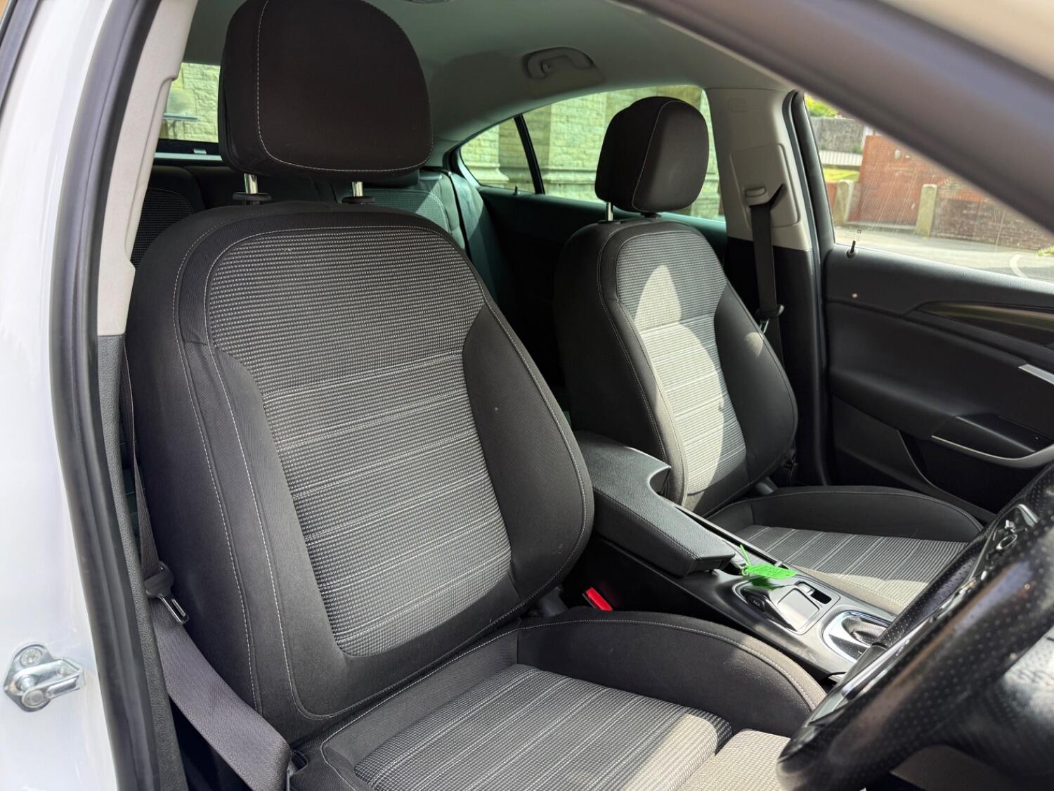 Vauxhall Insignia