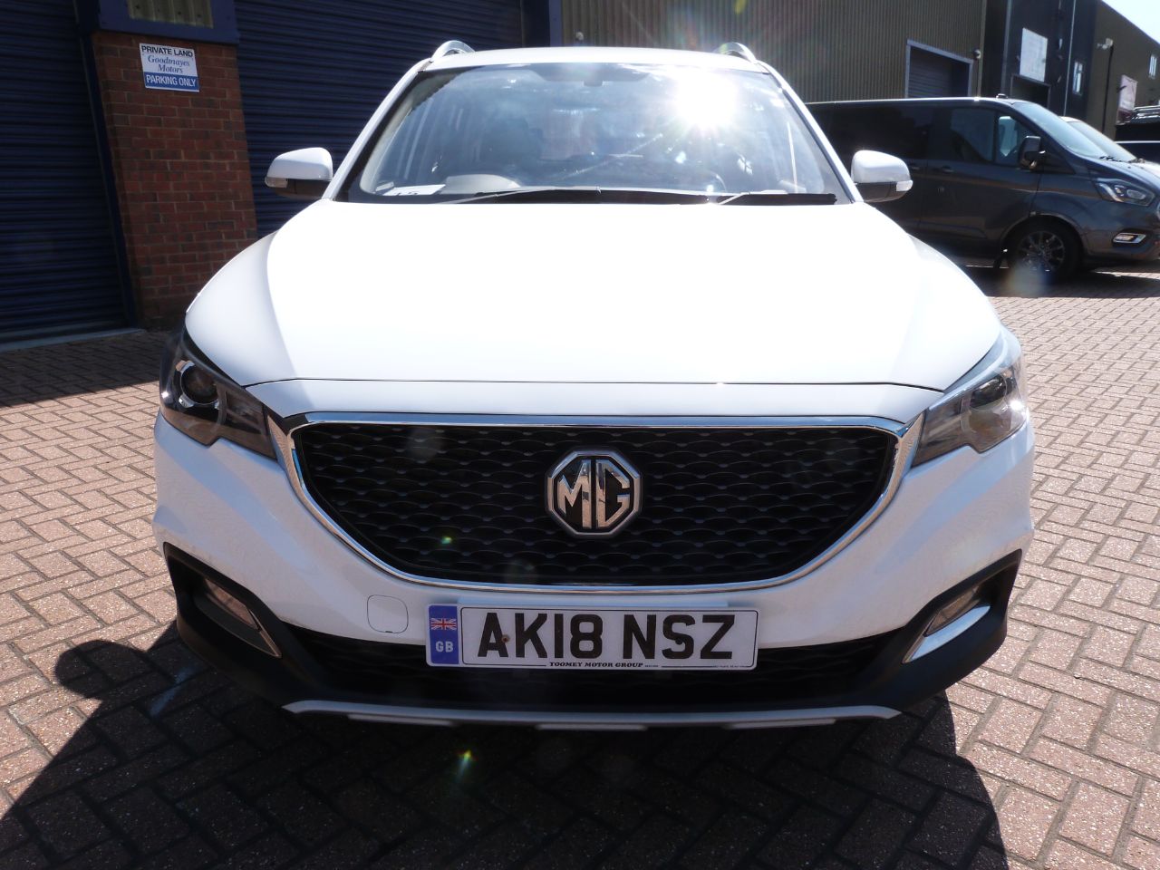 MG ZS