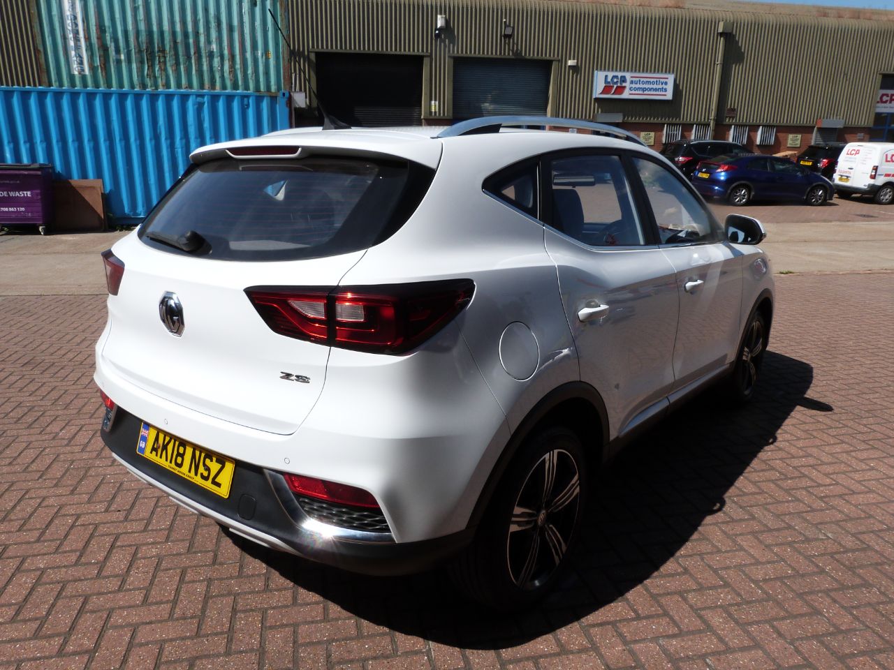 MG ZS