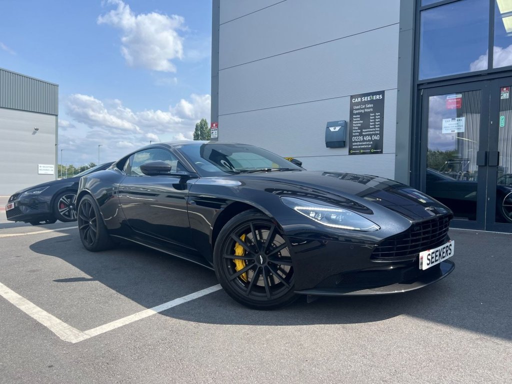 Aston Martin DB11