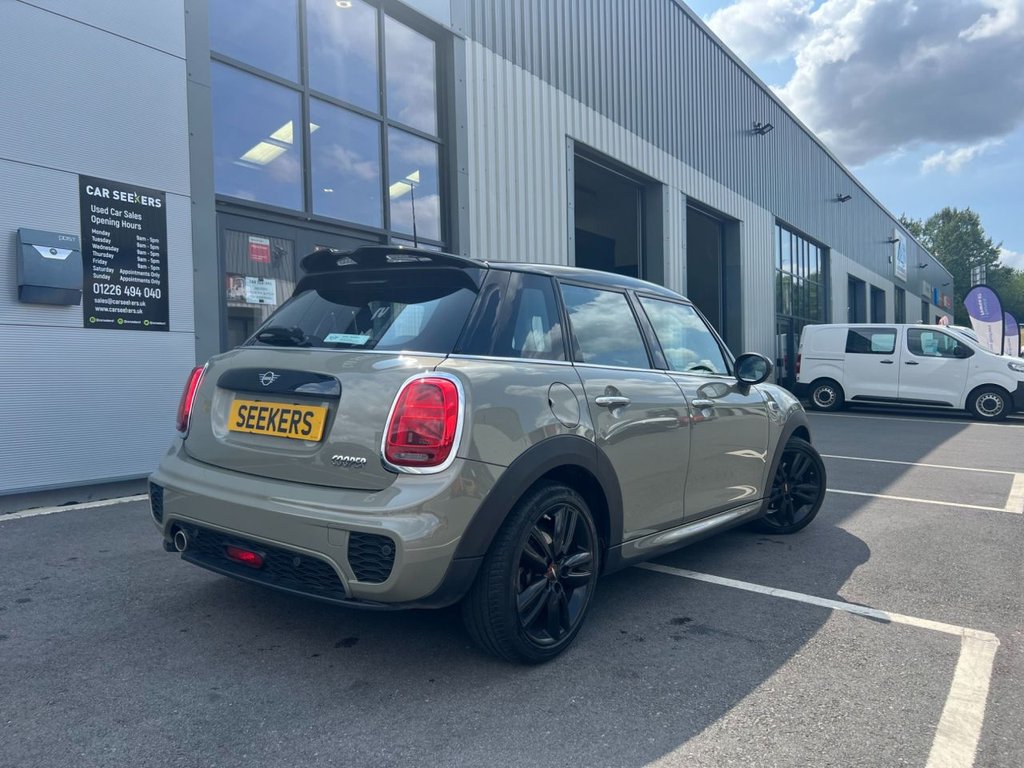 MINI Hatch