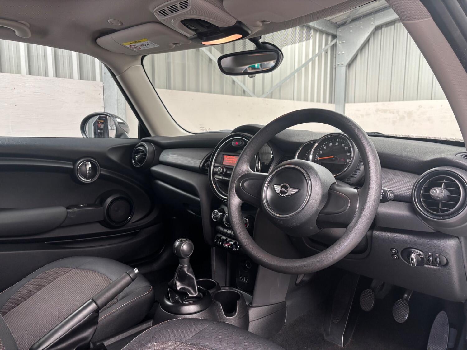 MINI Hatch