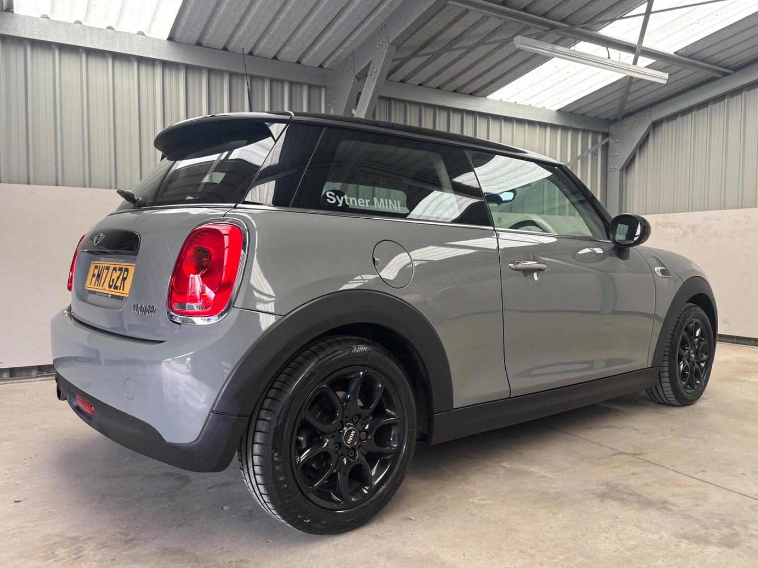 MINI Hatch