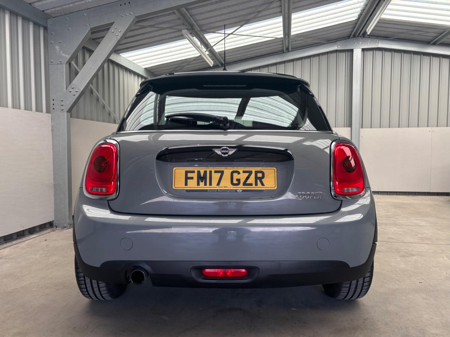 MINI Hatch