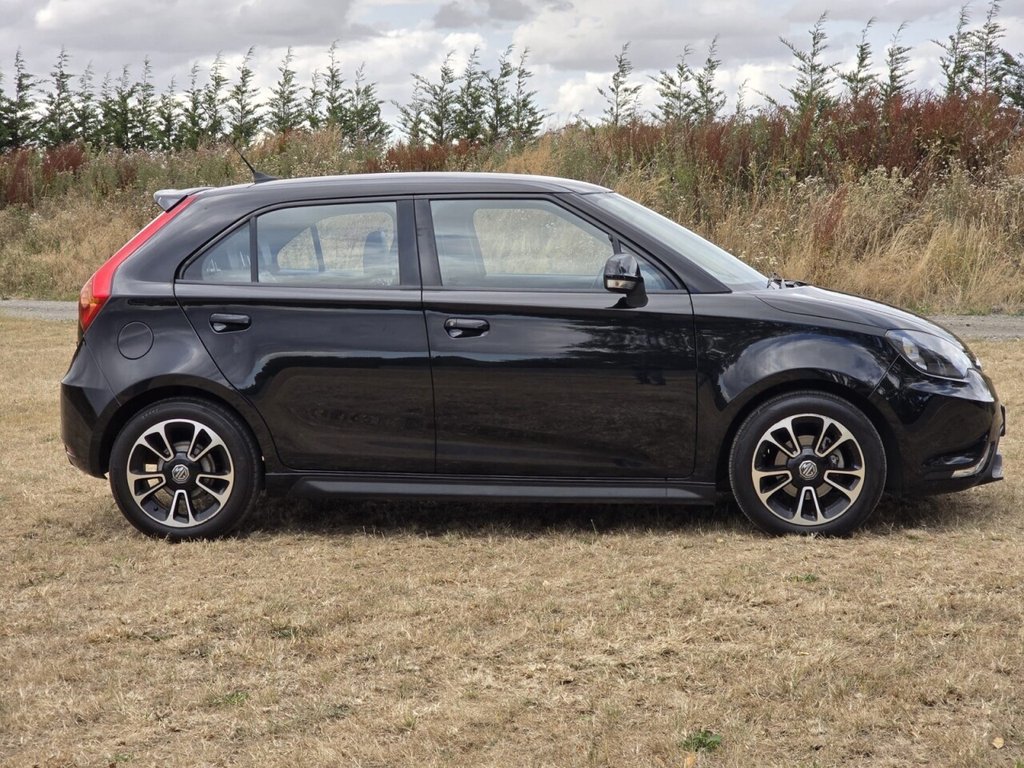 MG 3