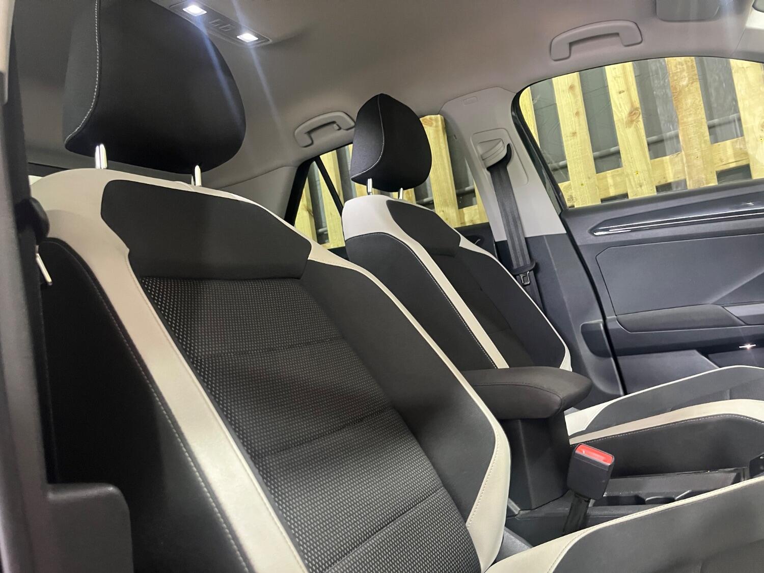 Volkswagen T Roc