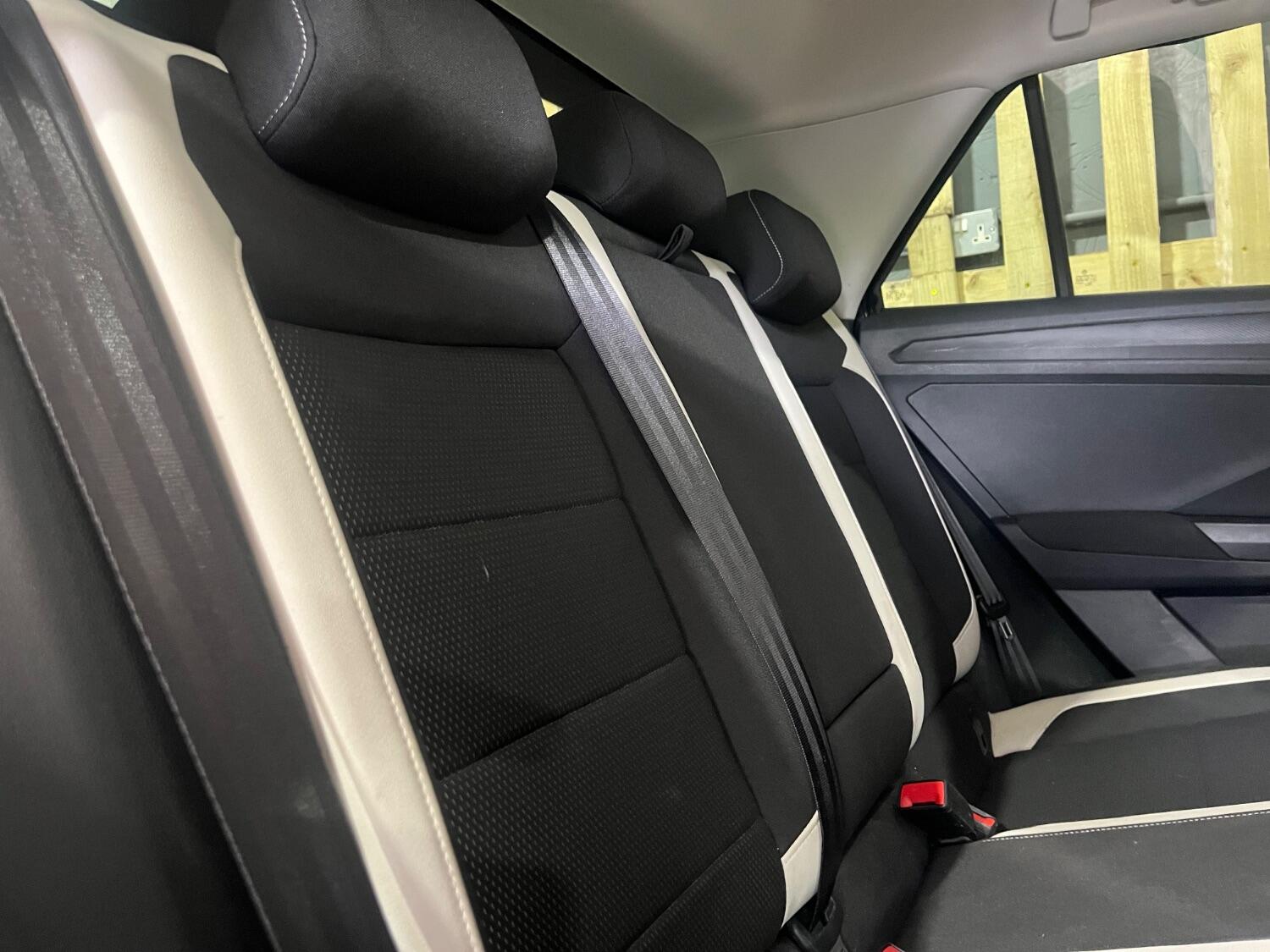 Volkswagen T Roc