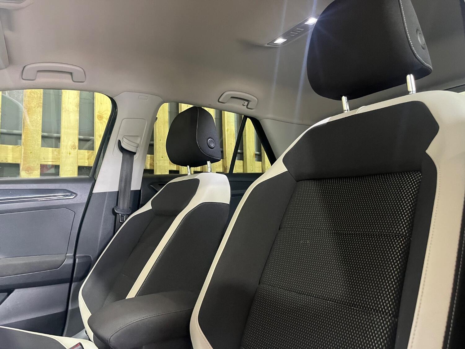 Volkswagen T Roc