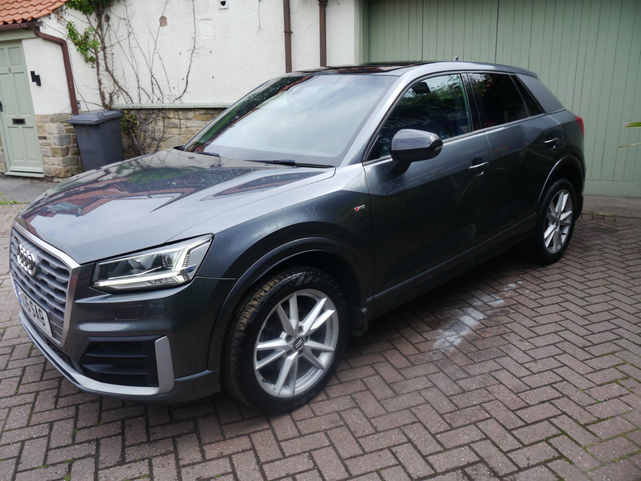 Audi Q2