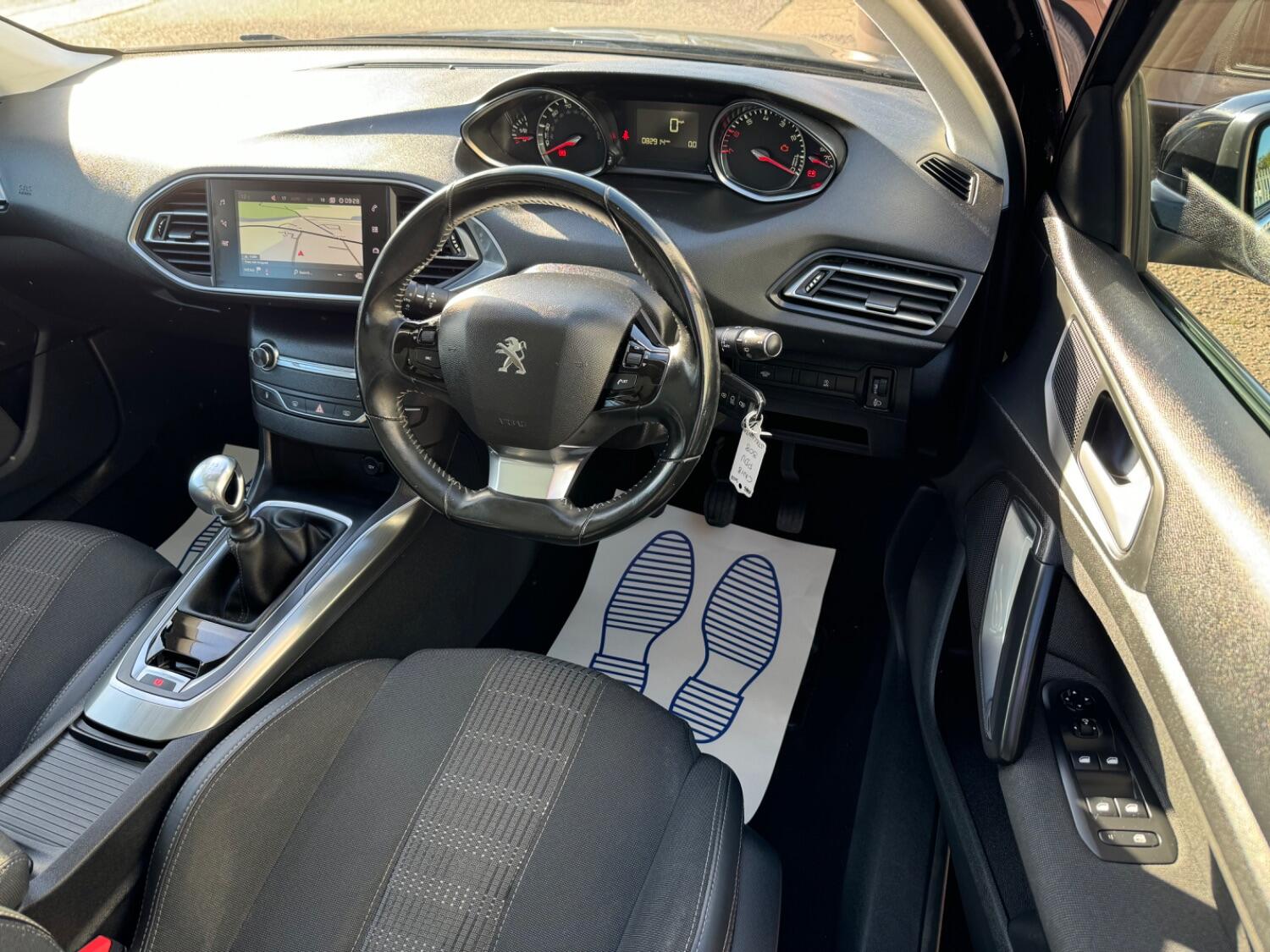 Peugeot 308
