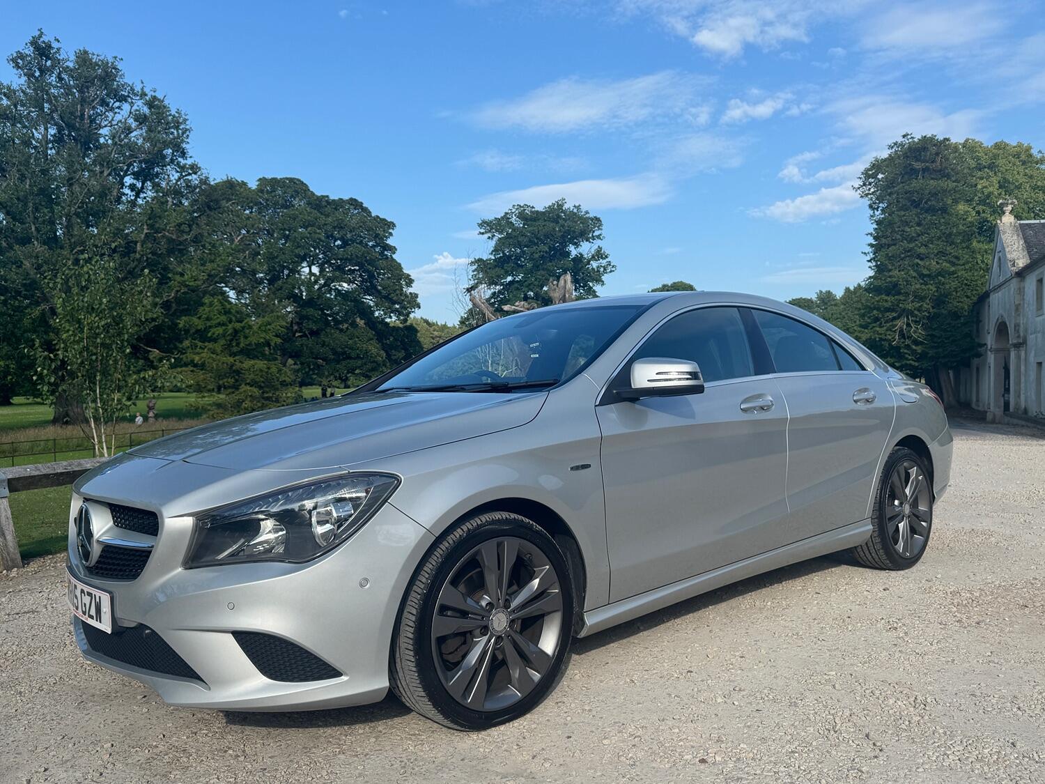 Mercedes Benz CLA