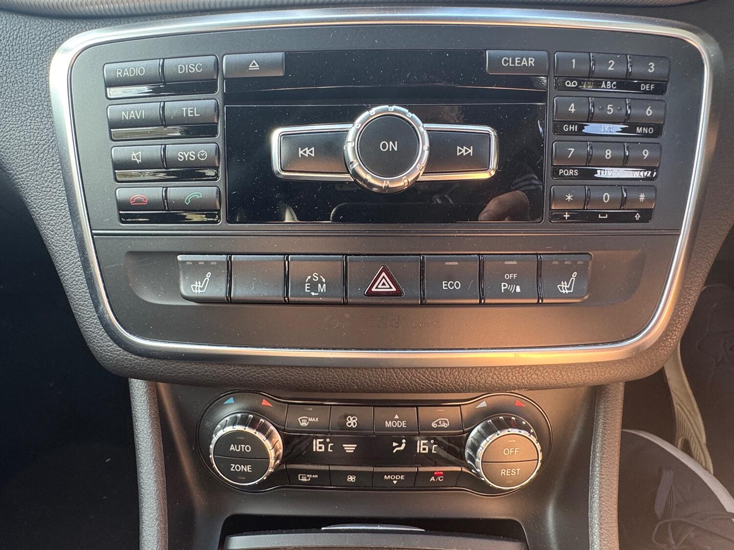 Mercedes Benz CLA