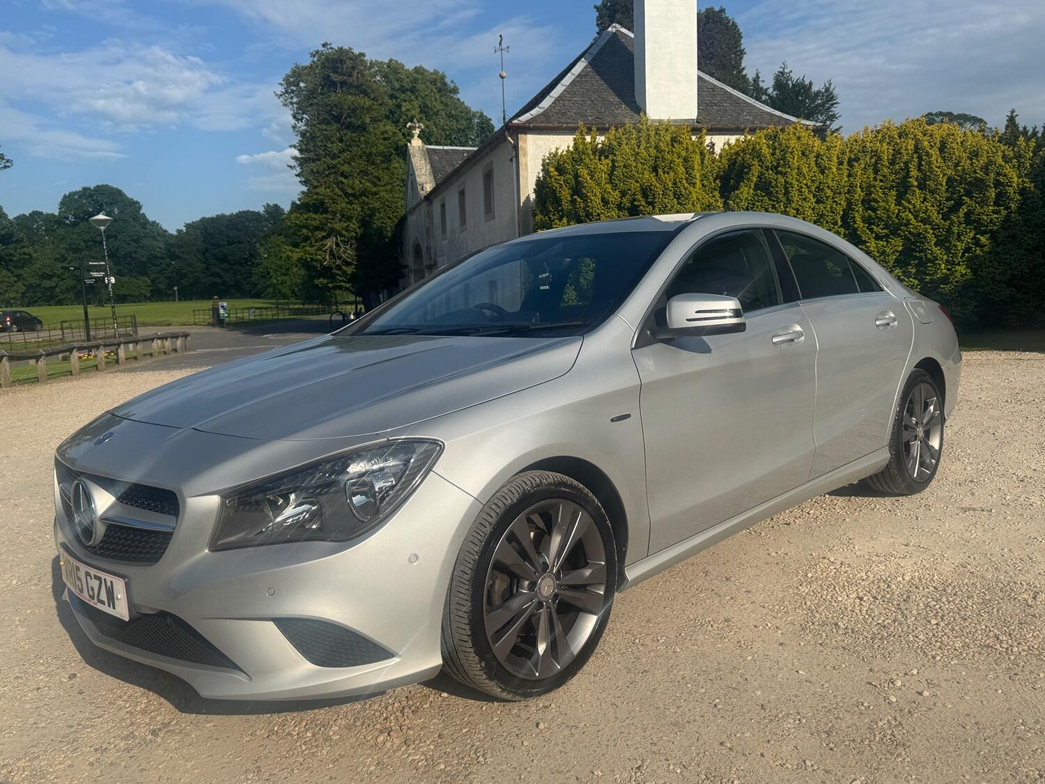 Mercedes Benz CLA