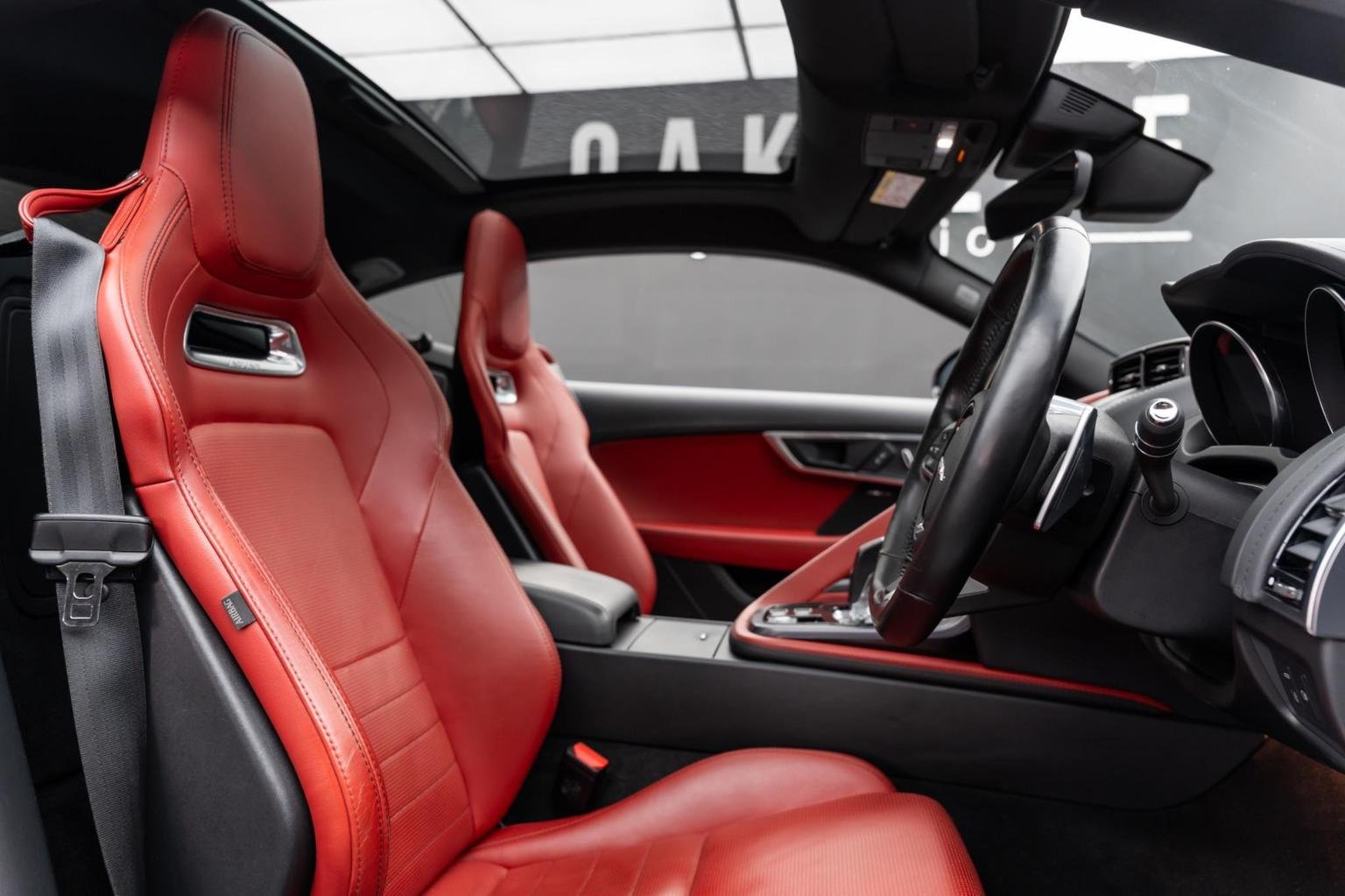 Jaguar F Type