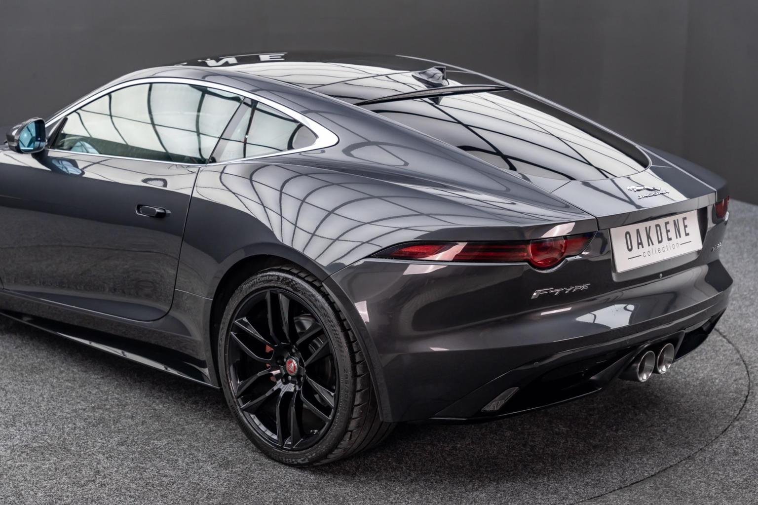 Jaguar F Type