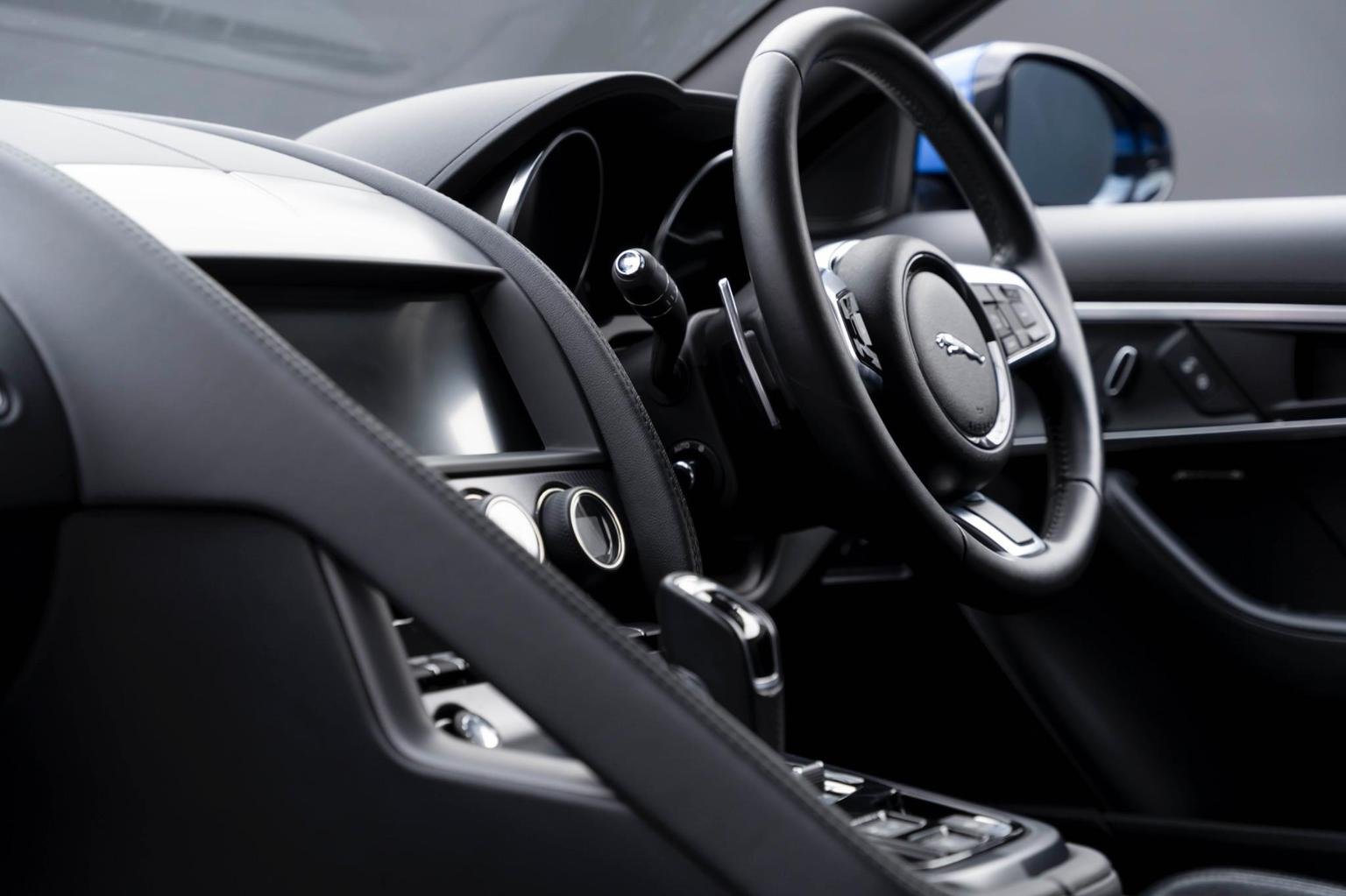 Jaguar F Type