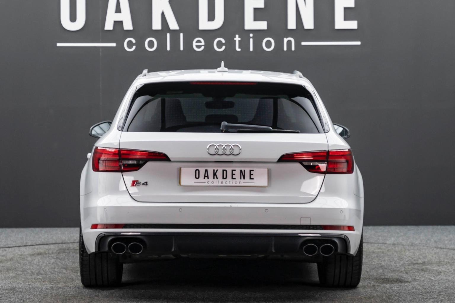 Audi S4