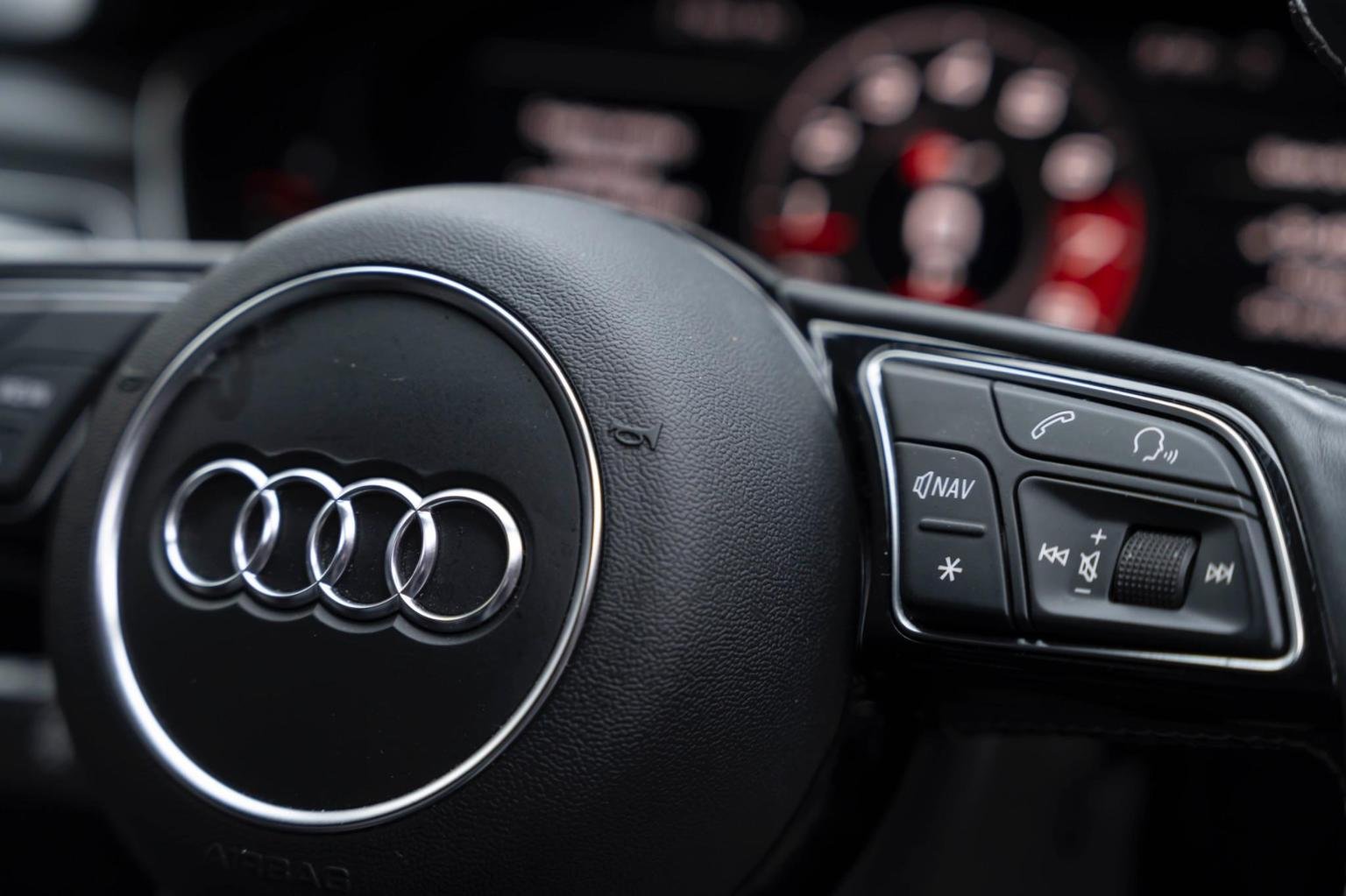 Audi S4