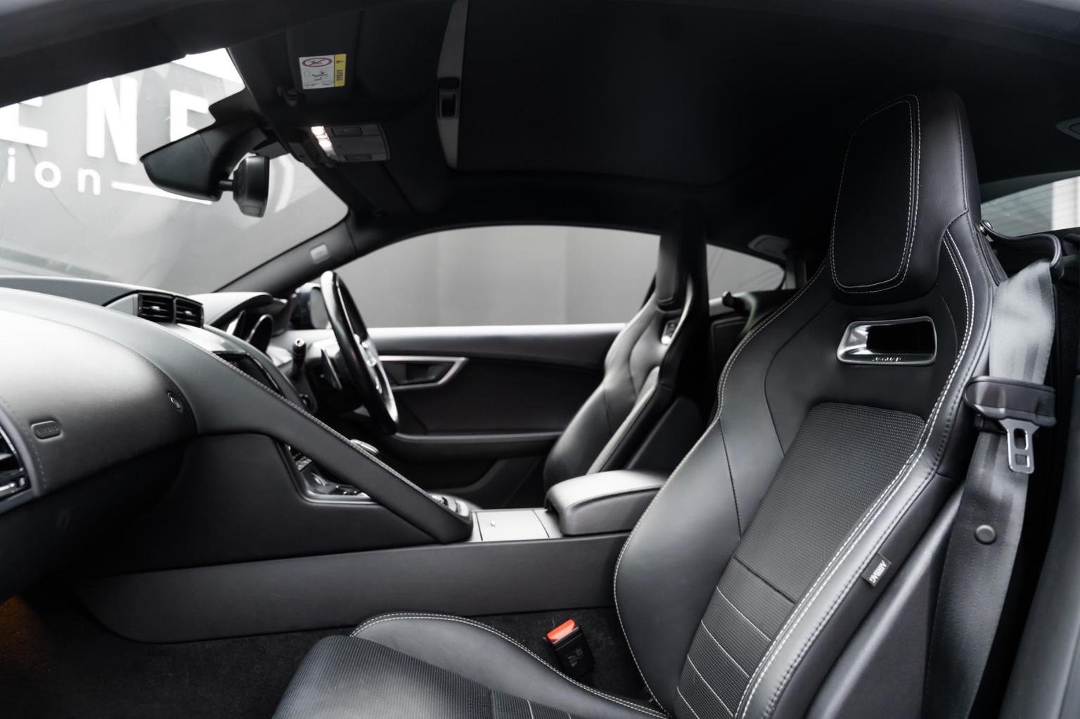 Jaguar F Type