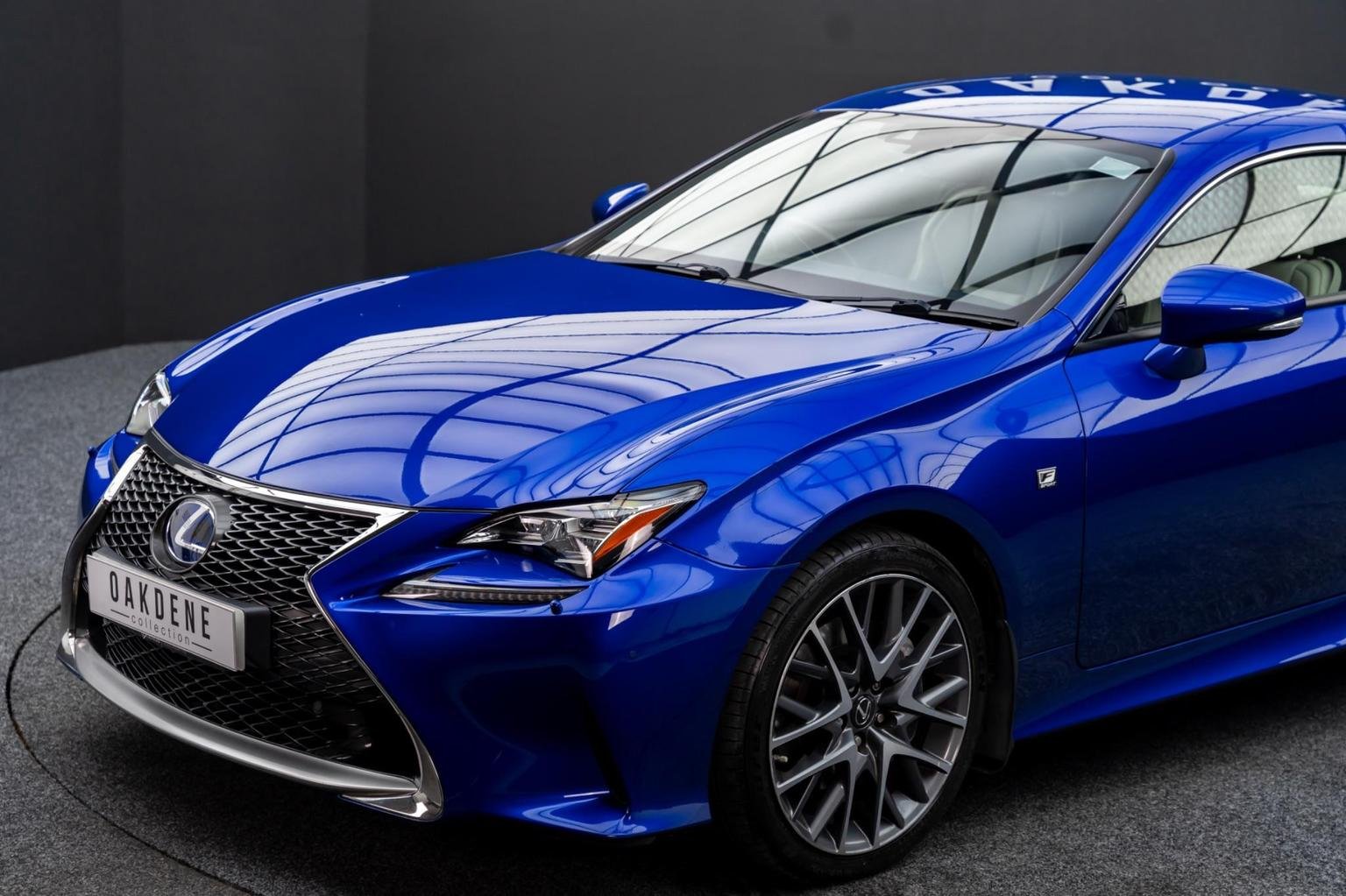 Lexus RC