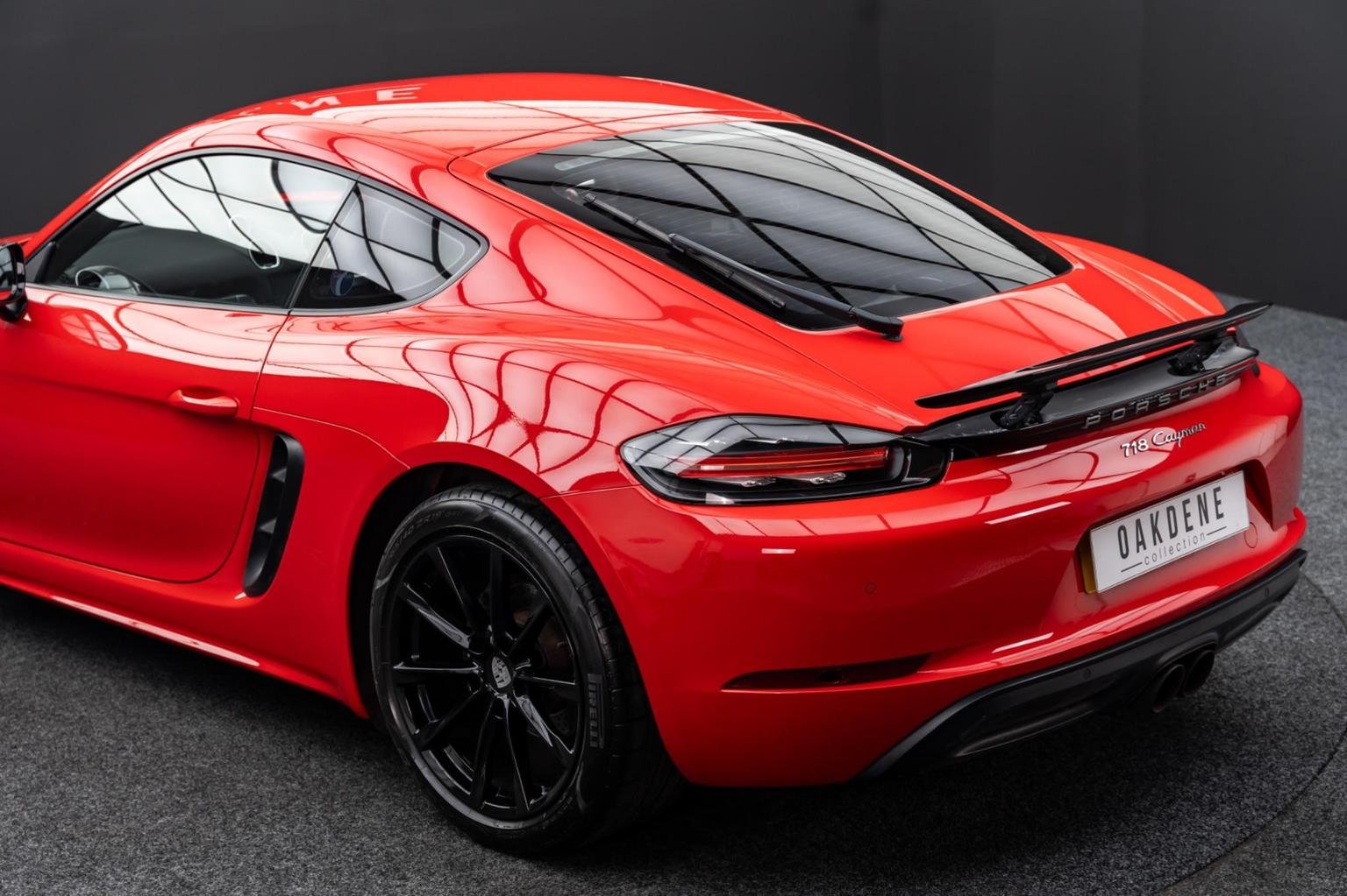 Porsche 718
