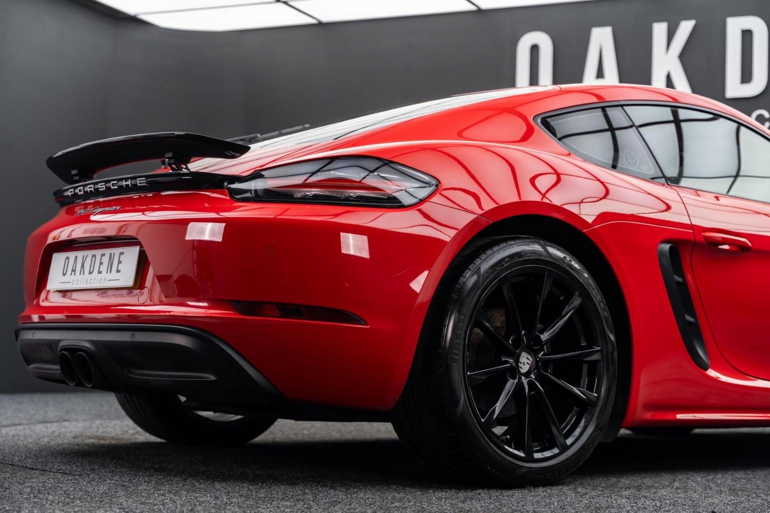 Porsche 718