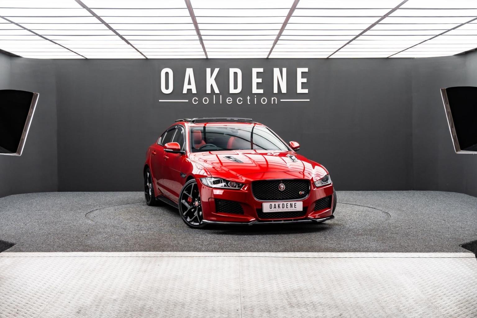 Jaguar XE