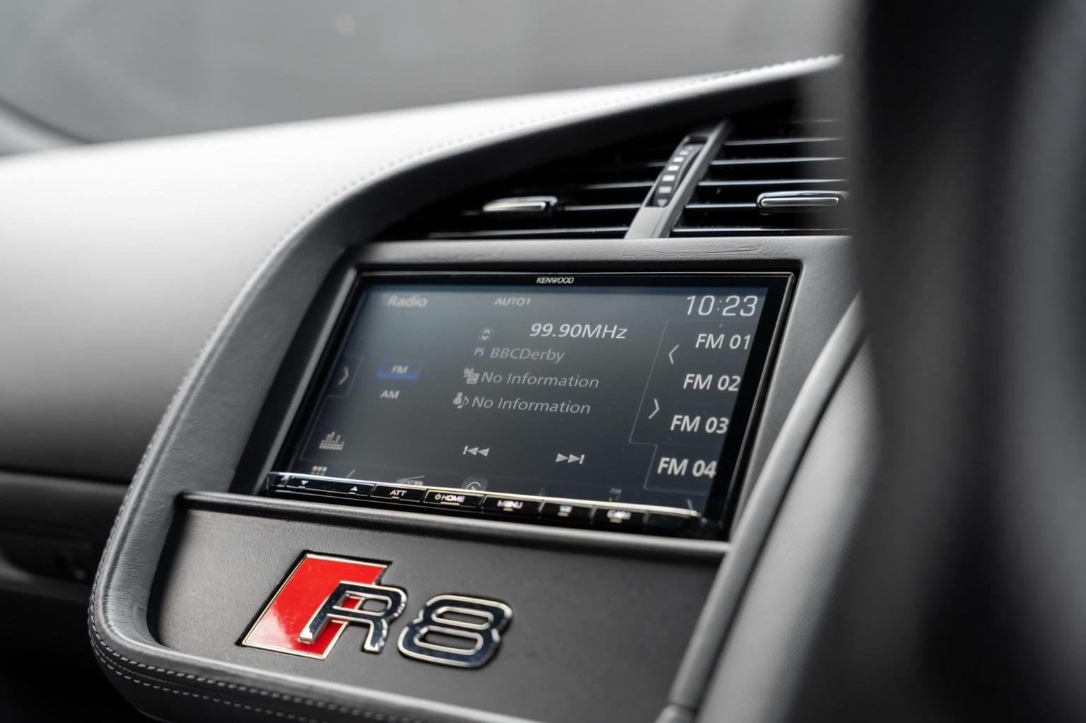 Audi R8