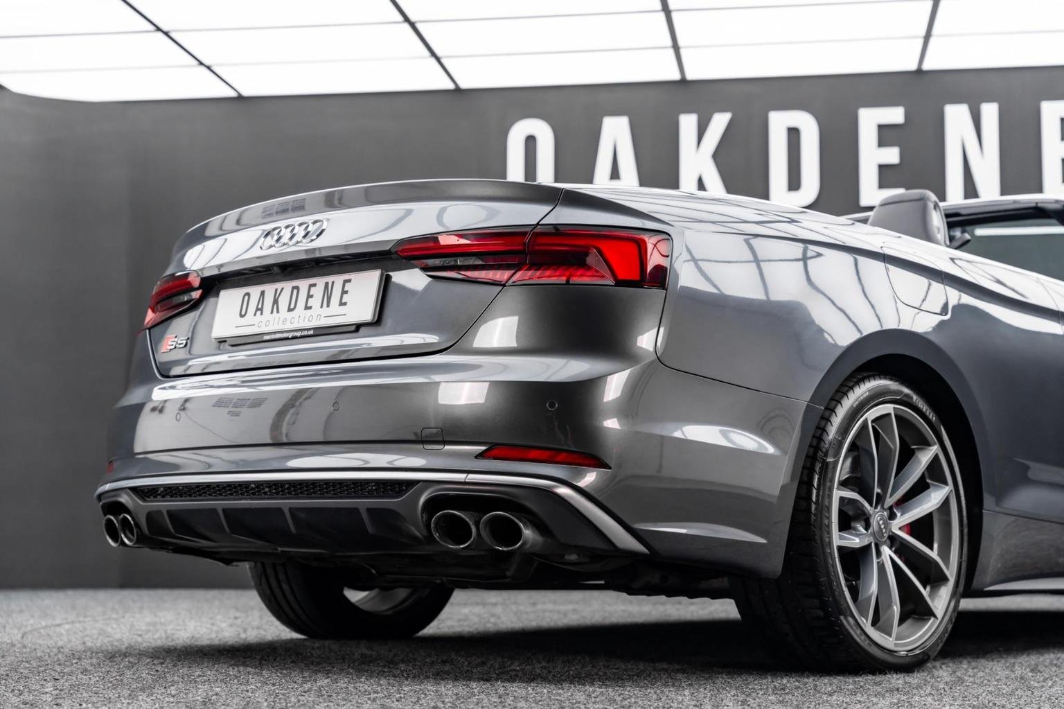 Audi S5