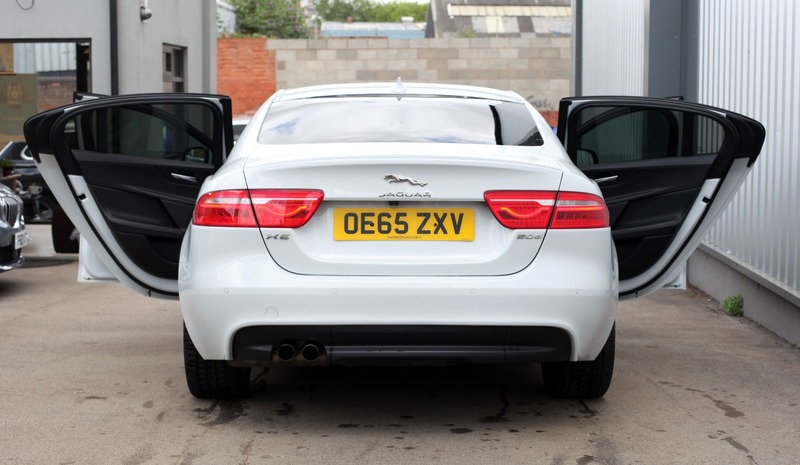 Jaguar XE