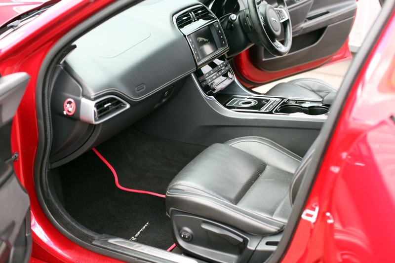Jaguar XE