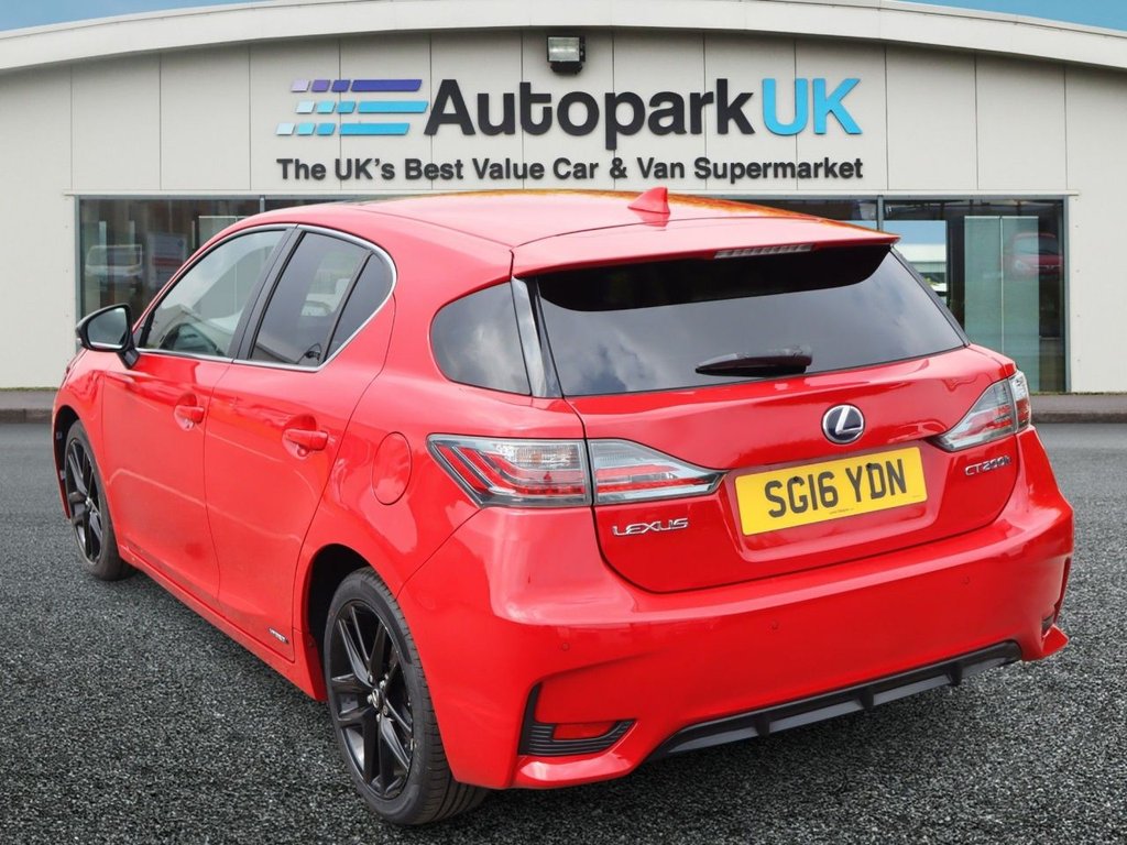 Lexus CT 200h