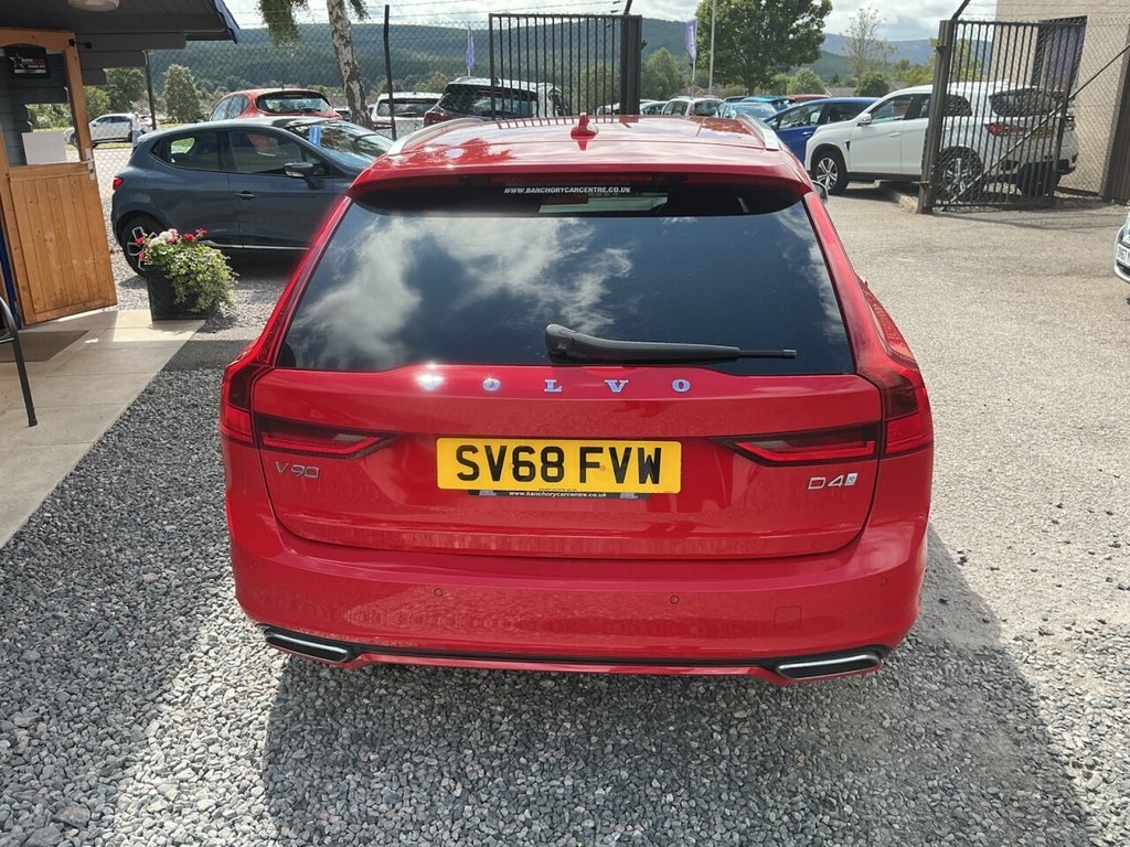 Volvo V90