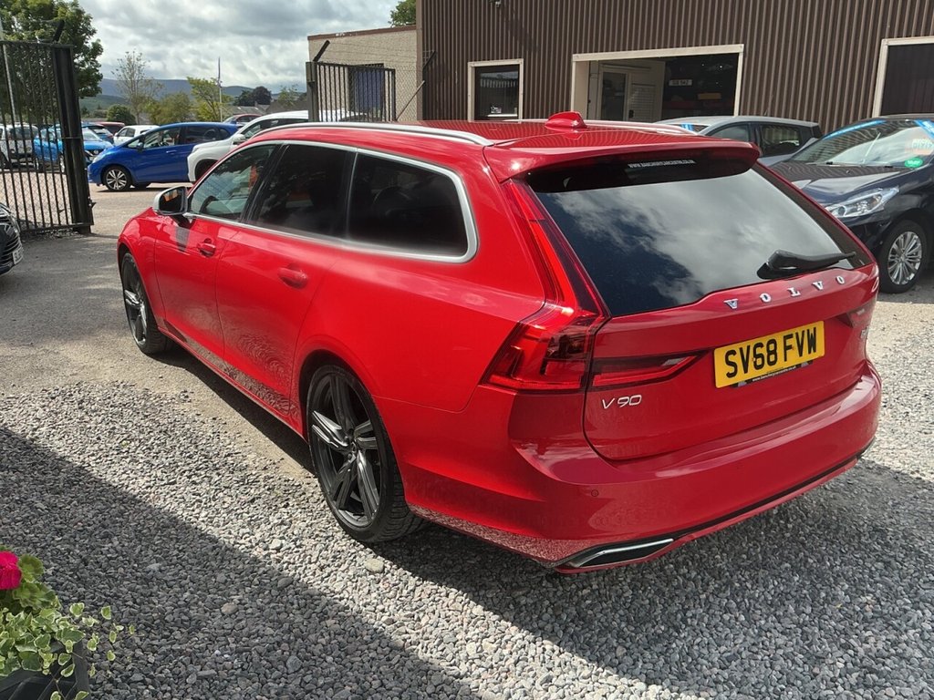 Volvo V90