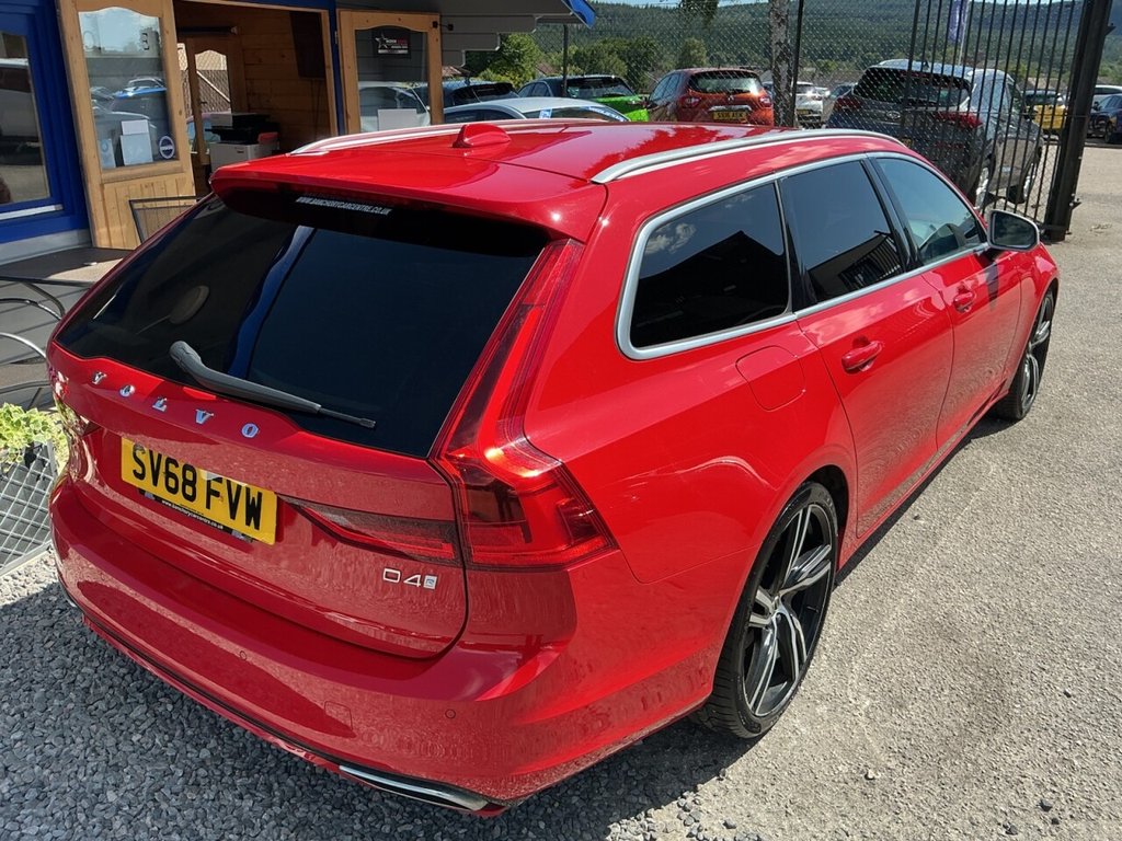 Volvo V90