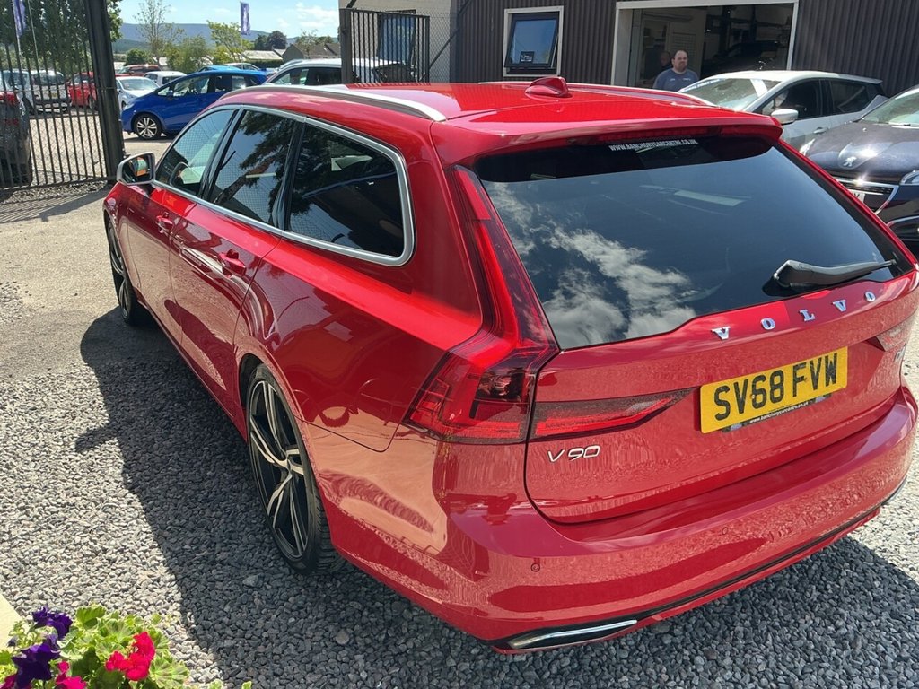 Volvo V90