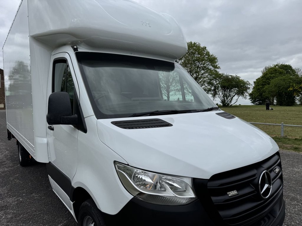 Mercedes Benz Sprinter