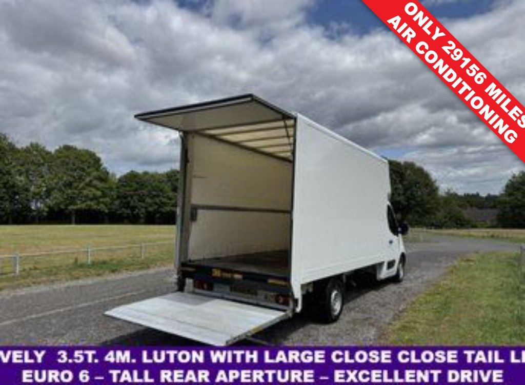 Vauxhall Movano