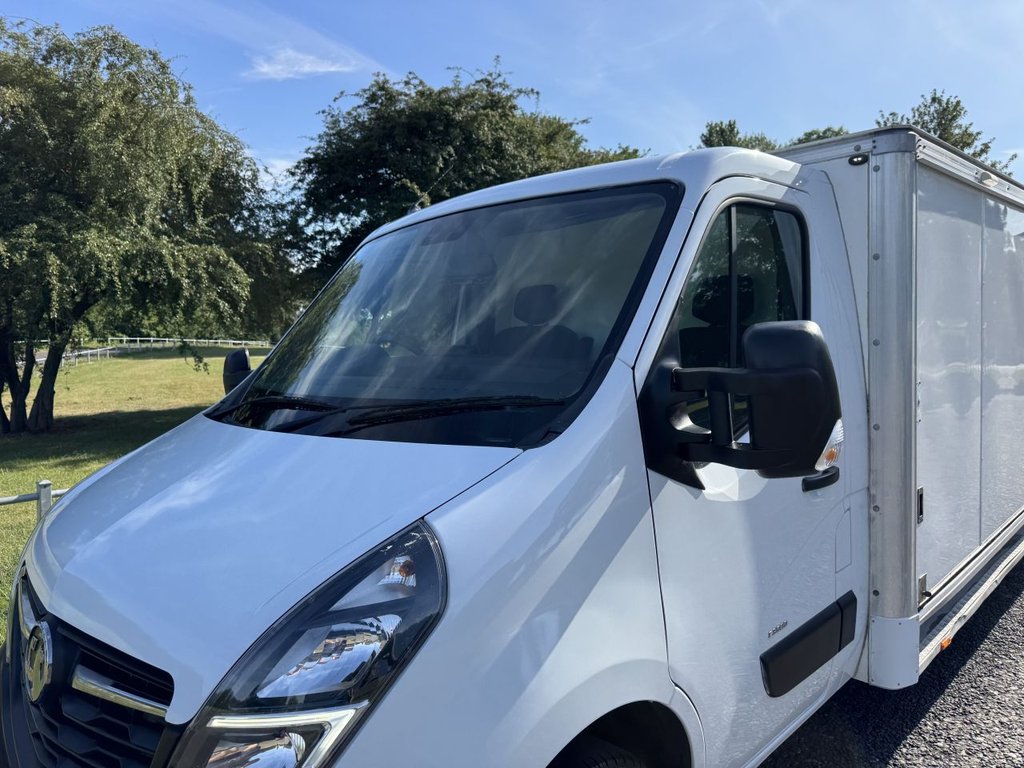 Vauxhall Movano