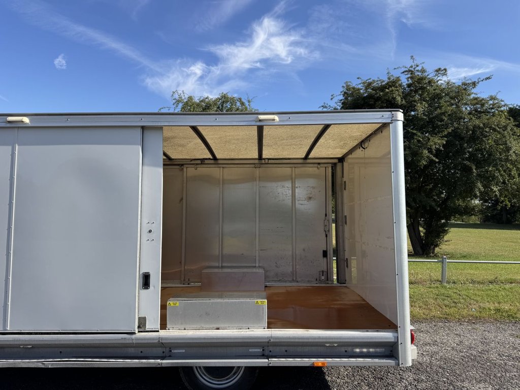 Vauxhall Movano