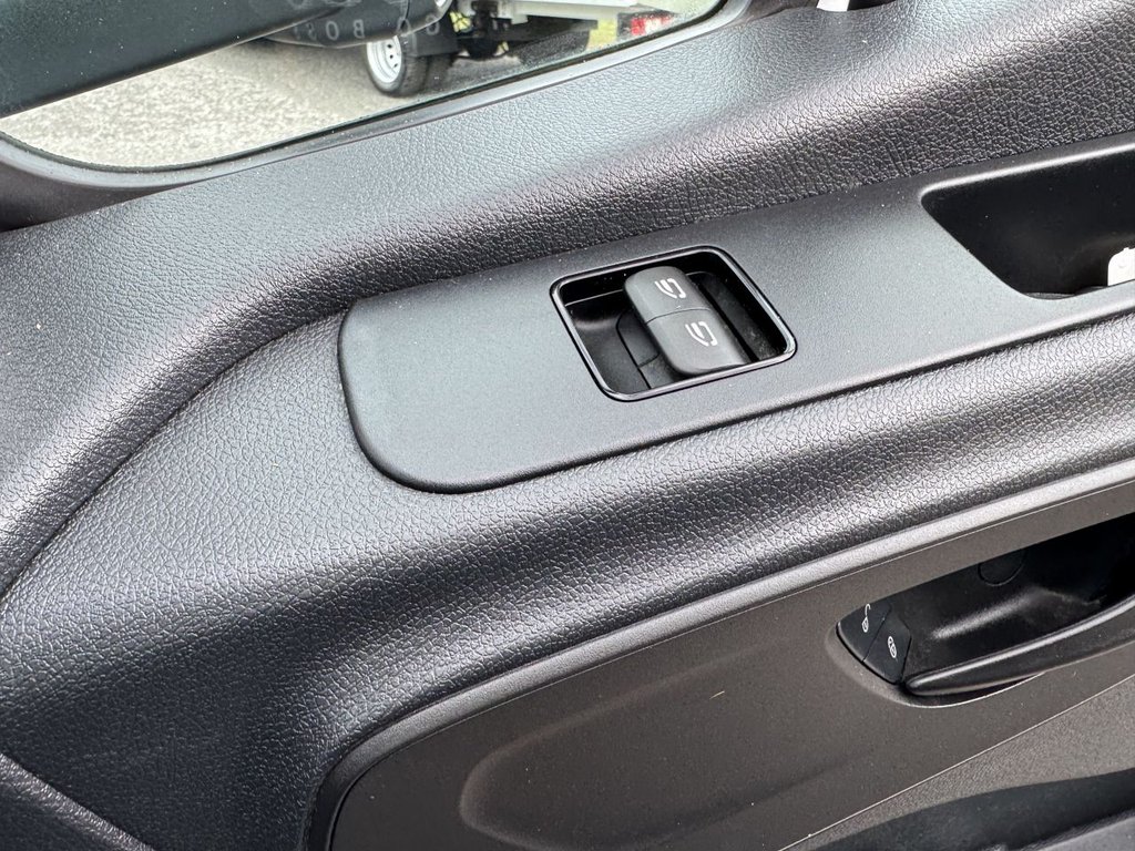 Mercedes Benz Sprinter