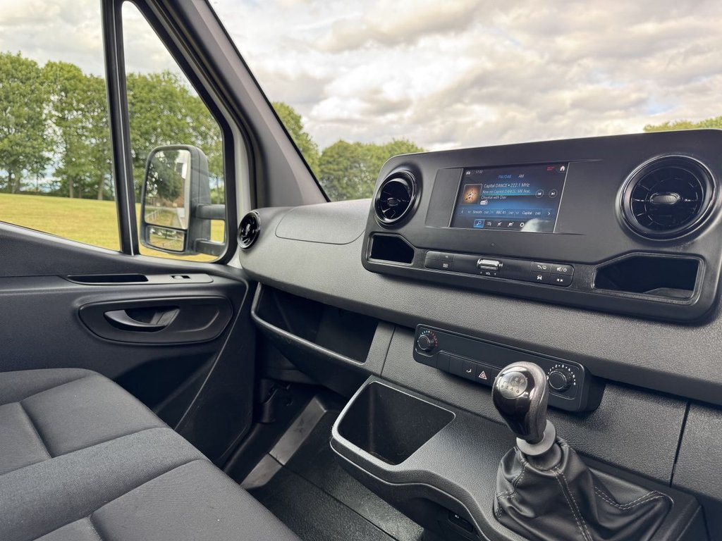 Mercedes Benz Sprinter