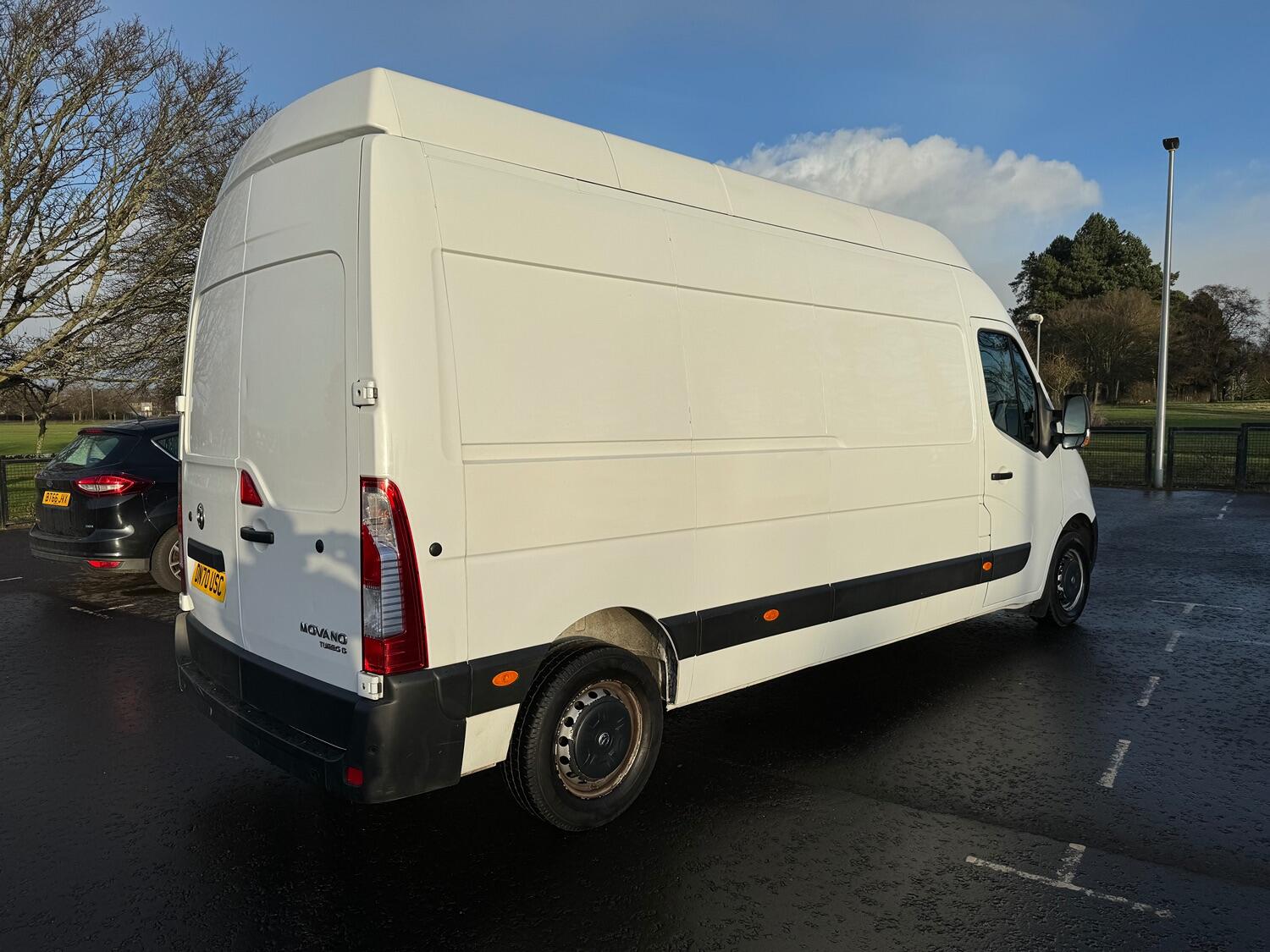 Vauxhall Movano