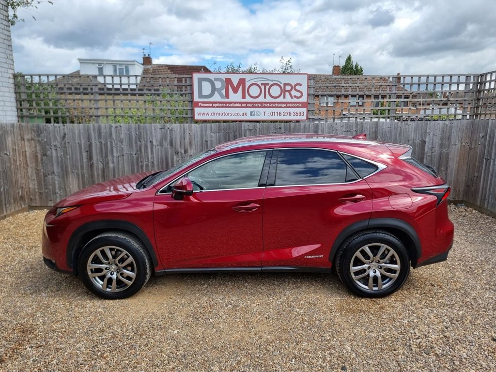 Lexus NX 300h