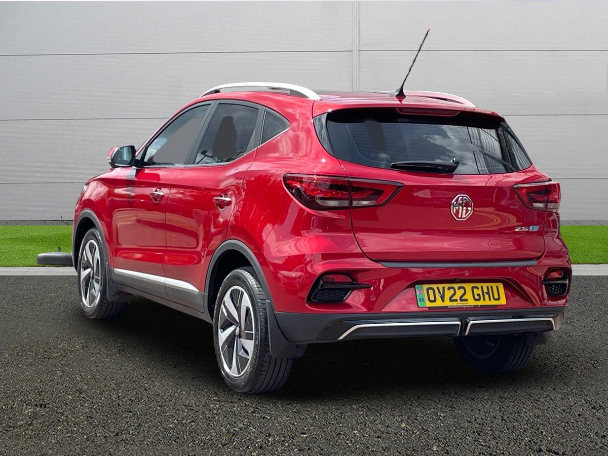 MG ZS
