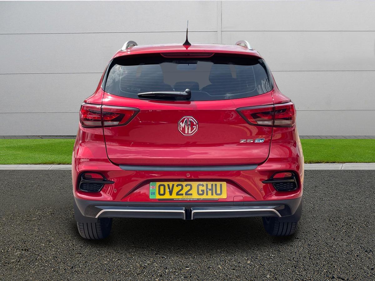 MG ZS