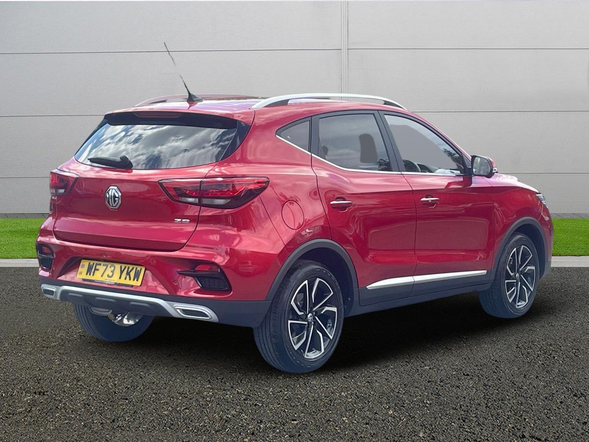 MG ZS
