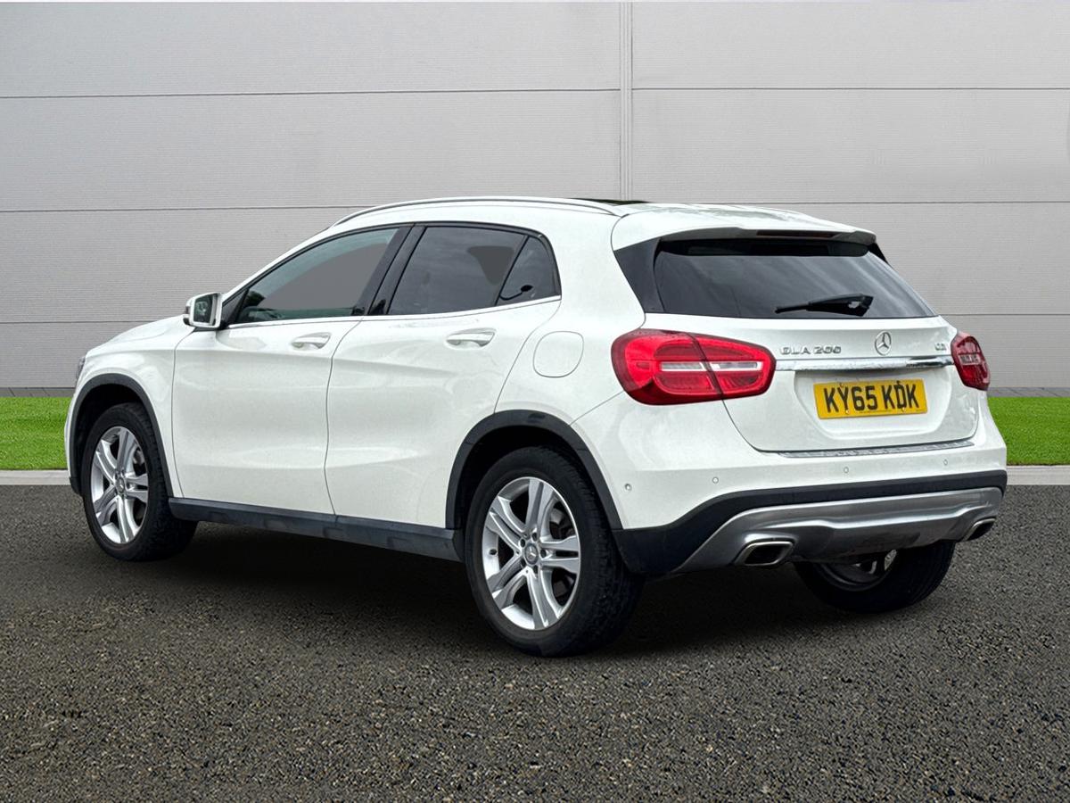 Mercedes Benz GLA Class